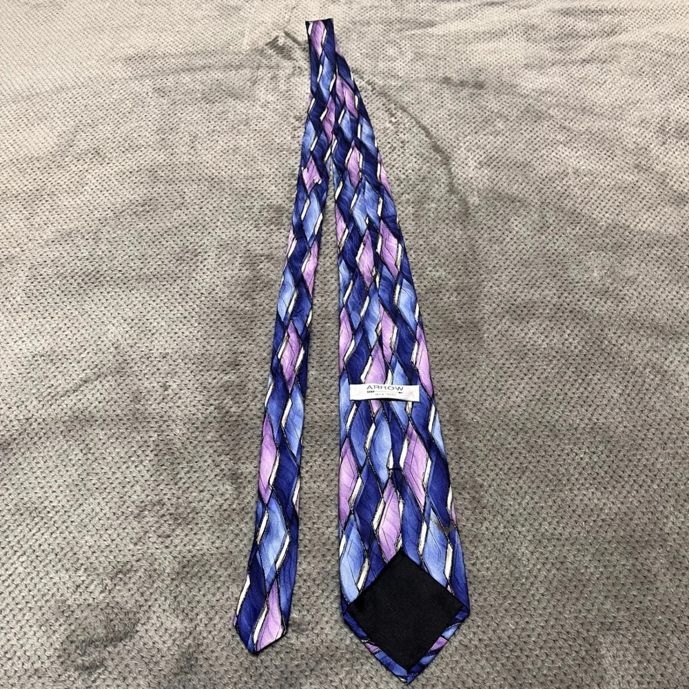Arrow USA 1851 Mens Silk Necktie Blue Purple Geometric Diamond Print 3.75 Inch